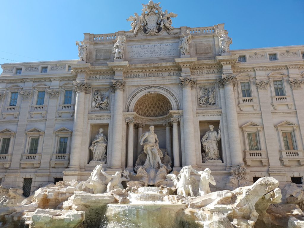 Rome walking tour Trevi Fountain